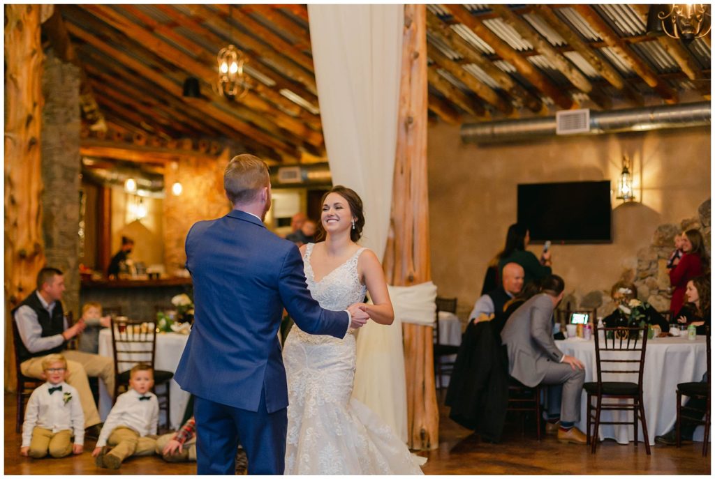 bride and groom first dance